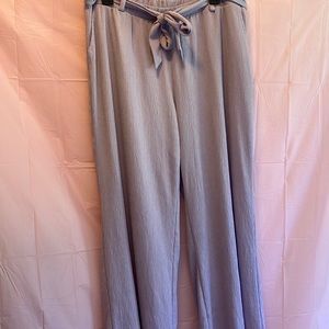 Light purple, textured pants